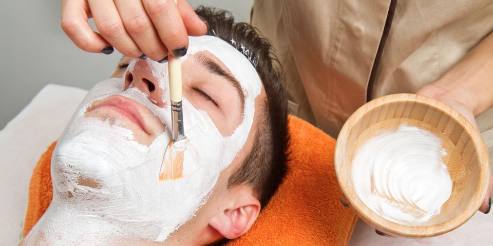 Are modern male beauty idols dispelling myths about skincare - Healthlinemeds