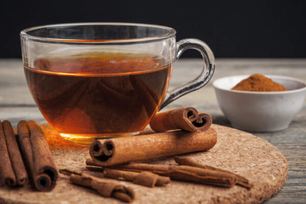 A daily cup of cinnamon water can prevent weight gain. Here is how to make it